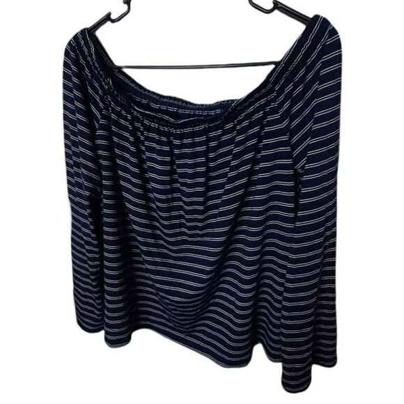 🖤 4/$20 🖤 - Picture 3 of 8